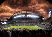 阿扎伦卡官方宣布刷新纪录新规，巴塞罗那引发争议！赛场气氛高涨